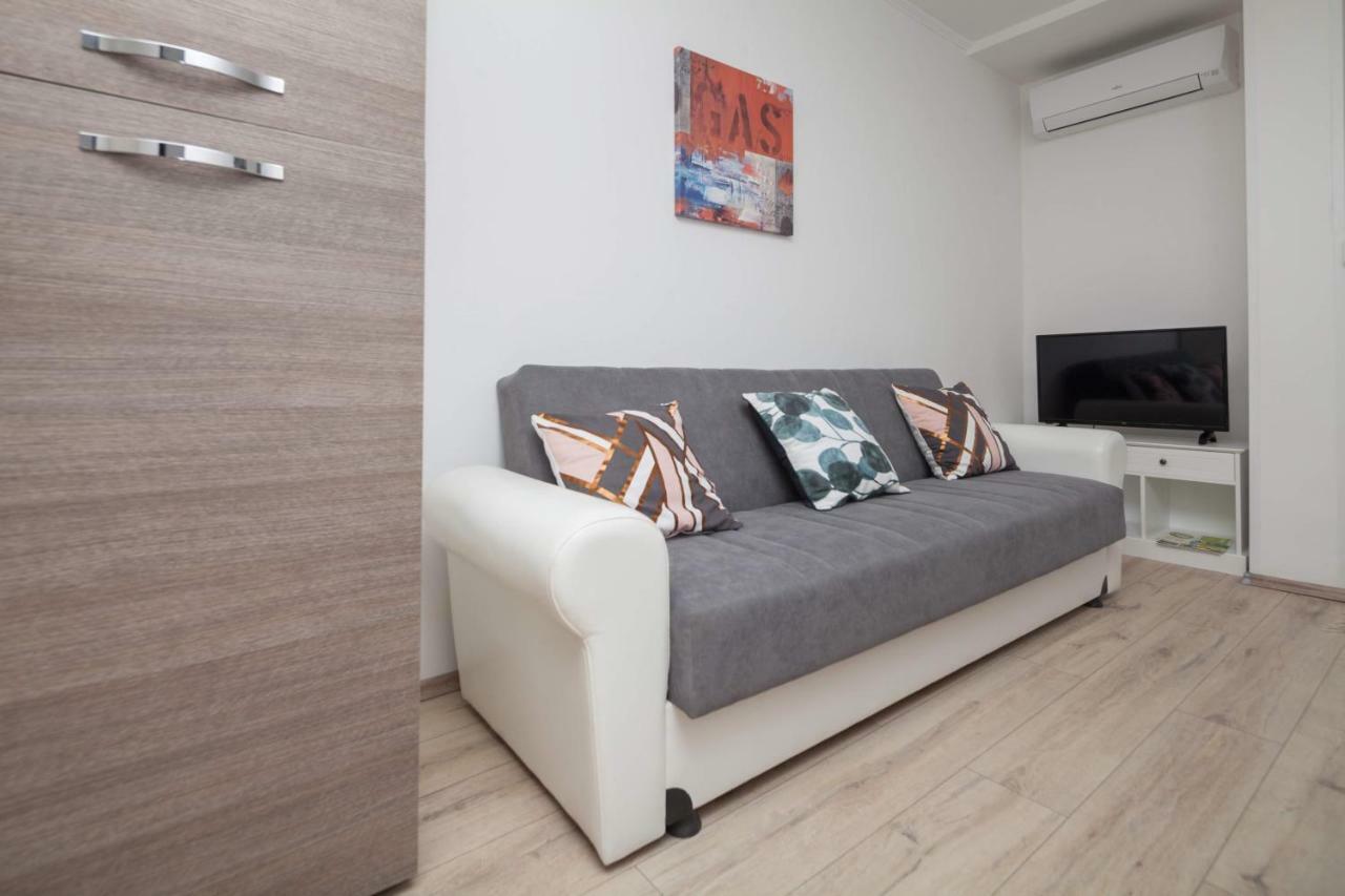 Apartman Ester Pula Dış mekan fotoğraf